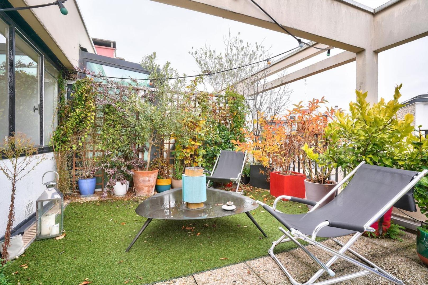 Guestready - Apt Confortable Avec Terrasse Au 18E パリ エクステリア 写真